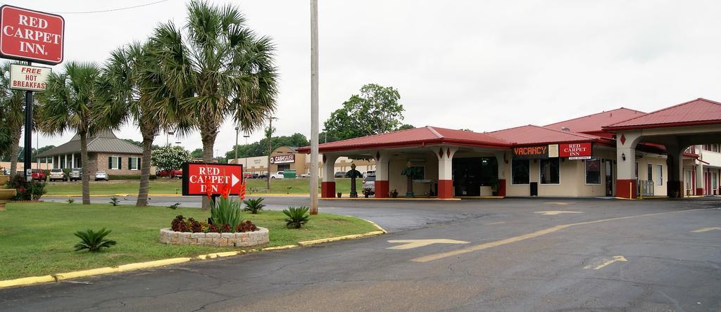 Red Carpet Inn - Natchez Exterior photo