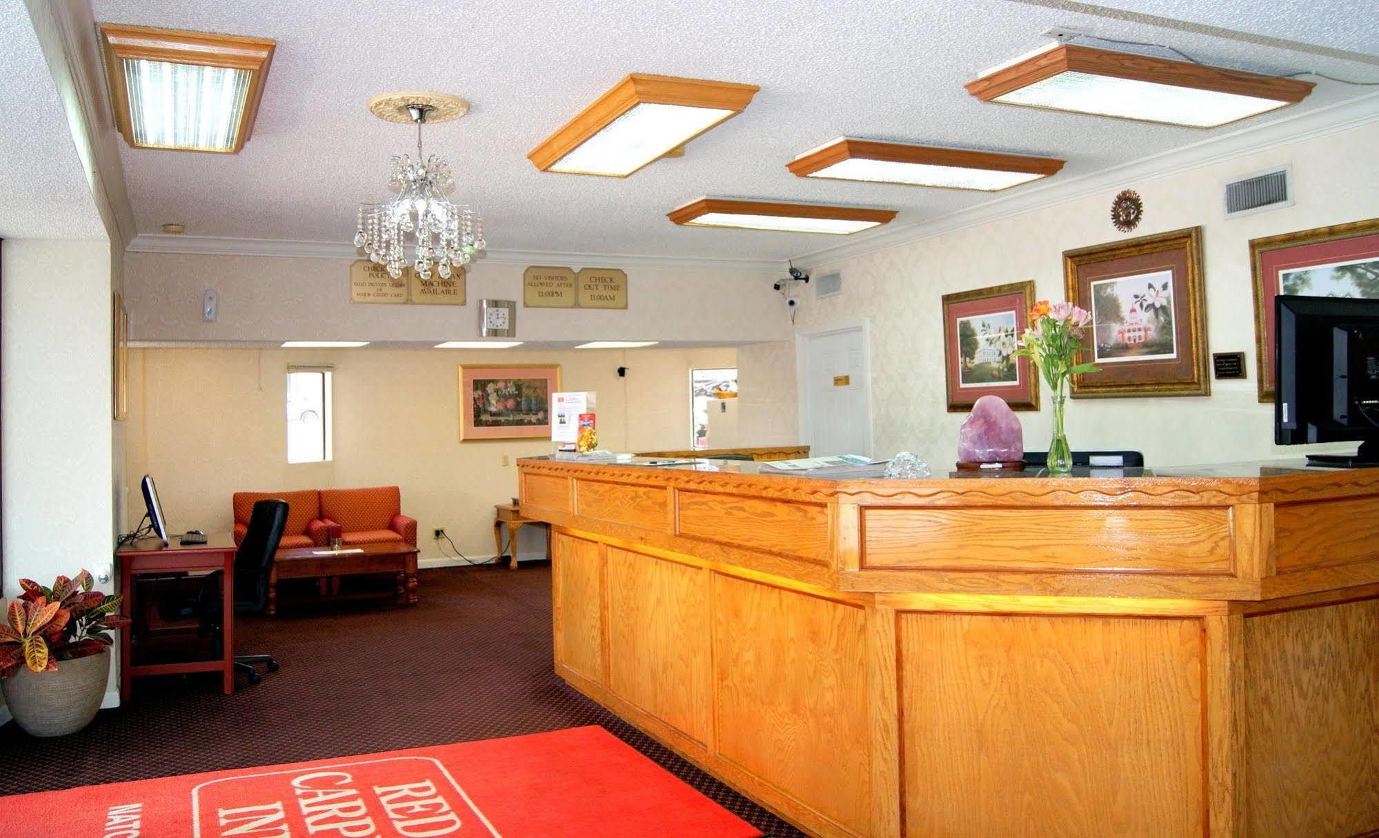 Red Carpet Inn - Natchez Exterior photo